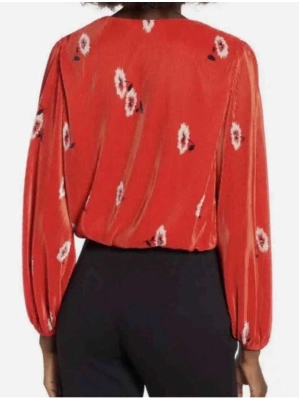 ASTR The Label Red Floral Pleated Surplice Top - Picture 2 of 8
